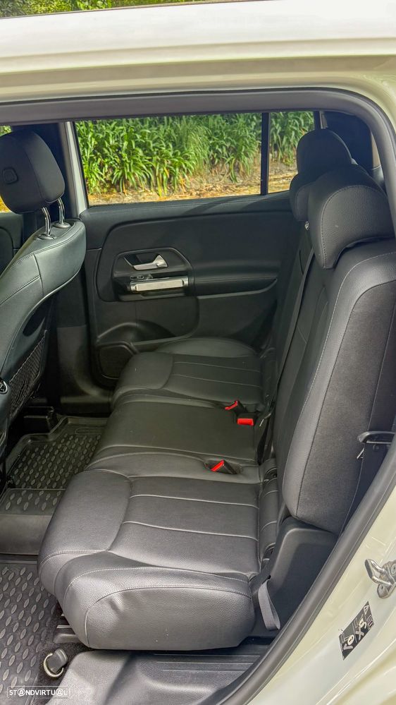 Mercedes-Benz GLA 200 Progressive - 8