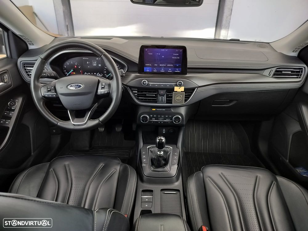 Ford Focus 1.5 EcoBoost Vignale - 6