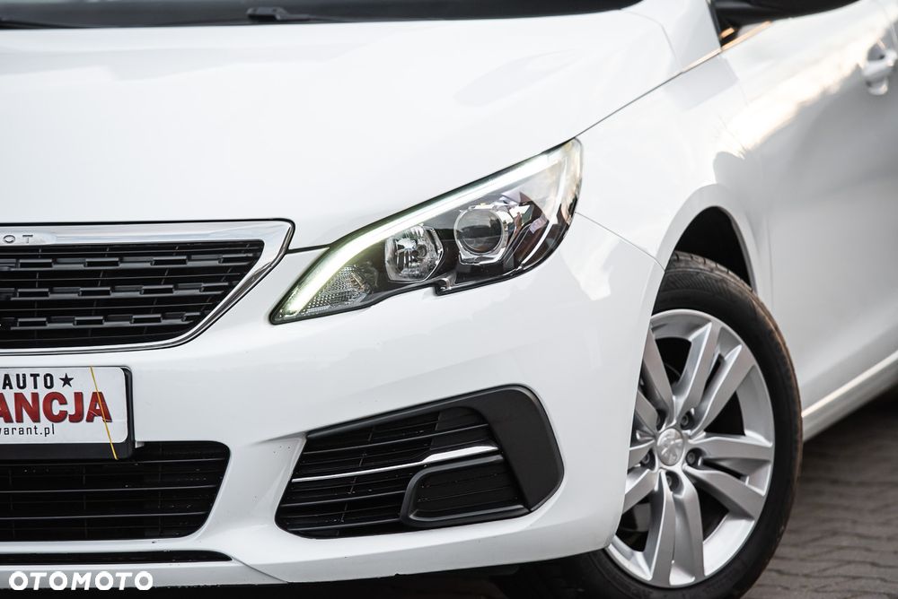 Peugeot 308 BlueHDi 130 Stop & Start Allure Pack - 8