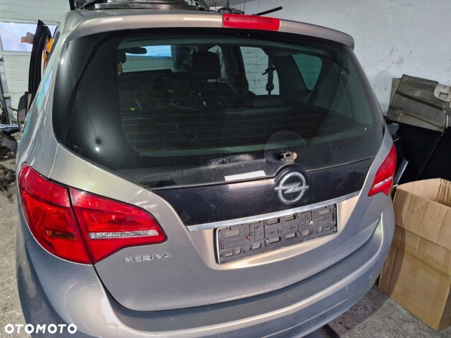 Tylna klapa bagażnika Opel Meriva B II europa Z40W - 3