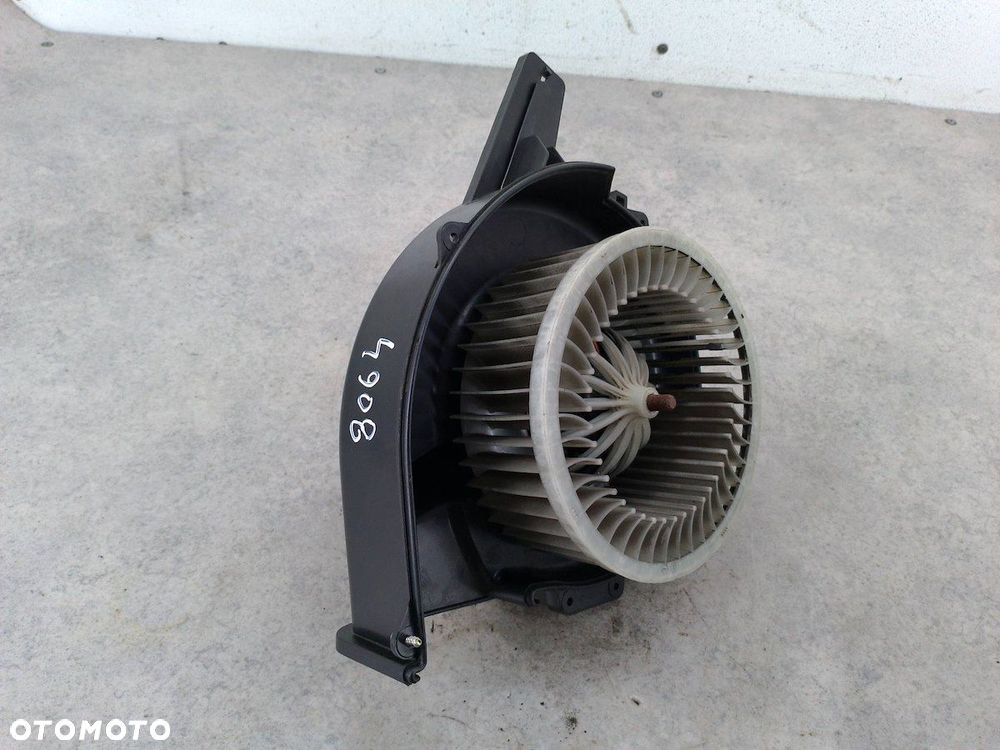 WENTYLATOR NAWIEWU, DMUCHAWA VW FOX 6Q1819015G 1.2 6V - 1