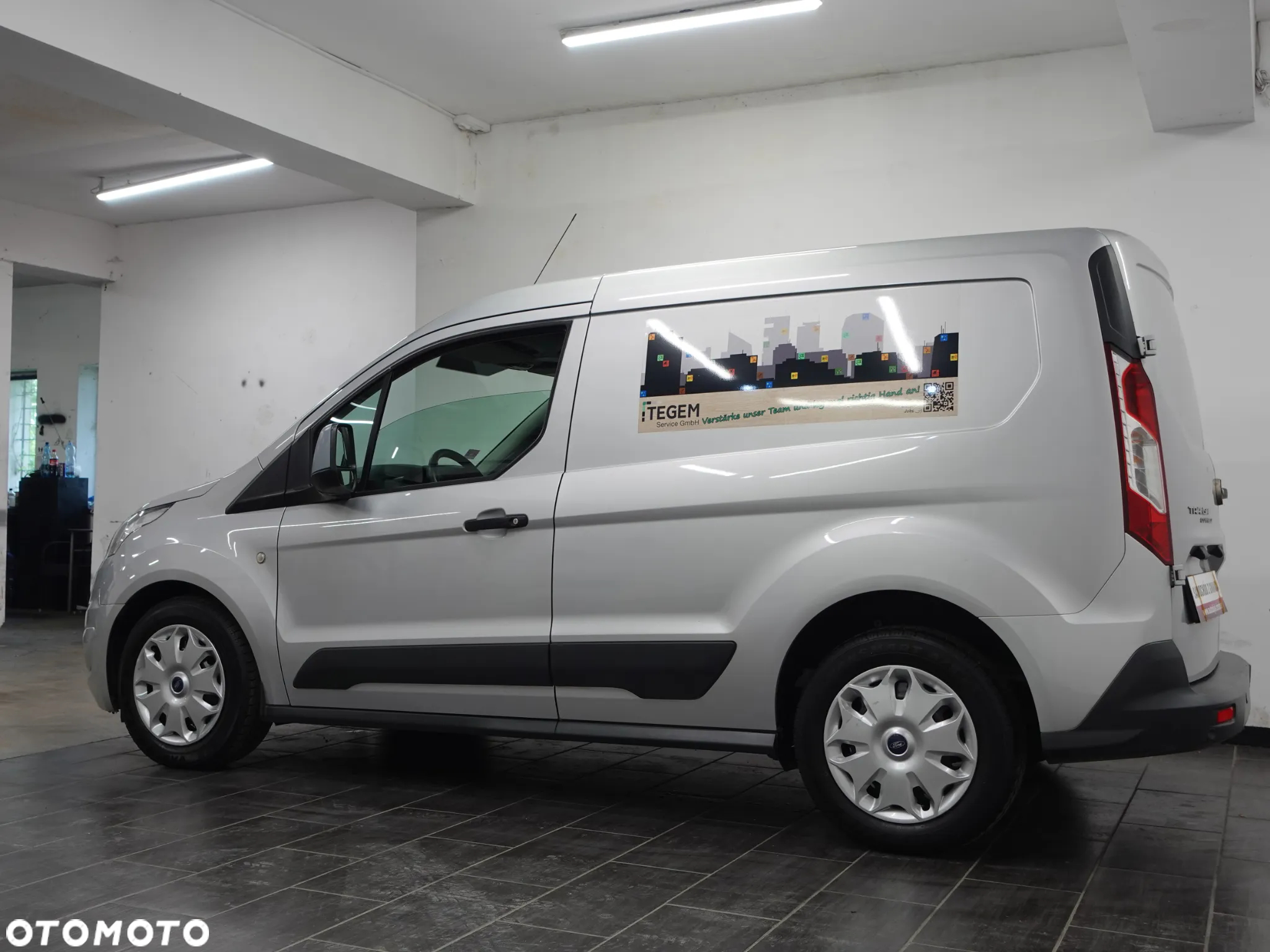 Ford Transit Connect - 6