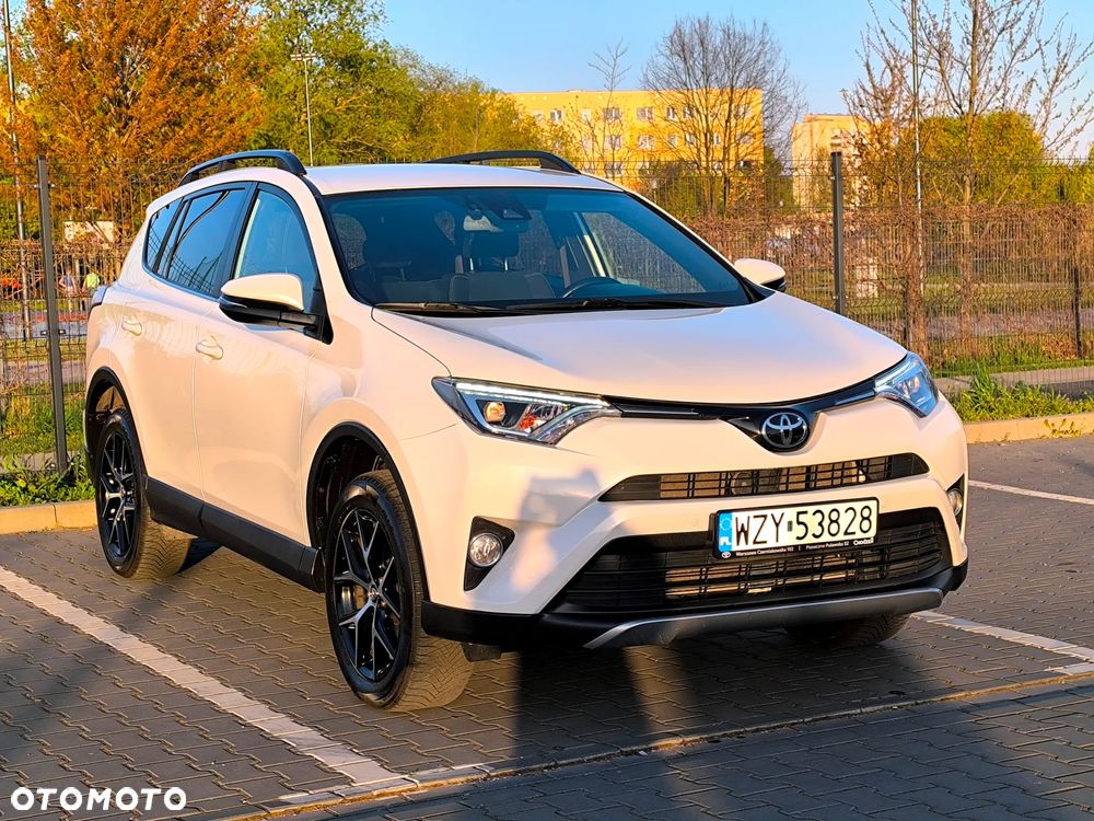Toyota RAV4 2.0 Premium 4x4 - 1