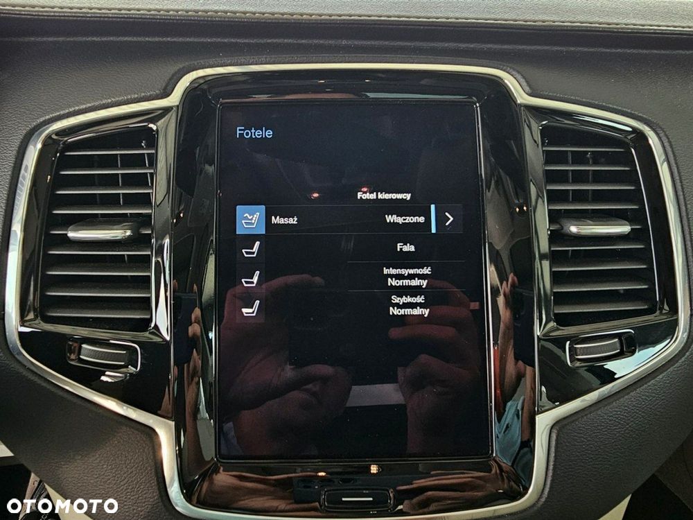 Volvo XC 90 - 30