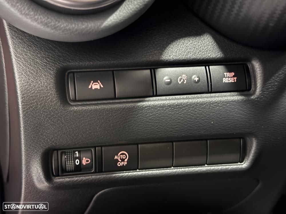 Nissan Juke 1.0 DIG-T DCT N-Connecta - 28