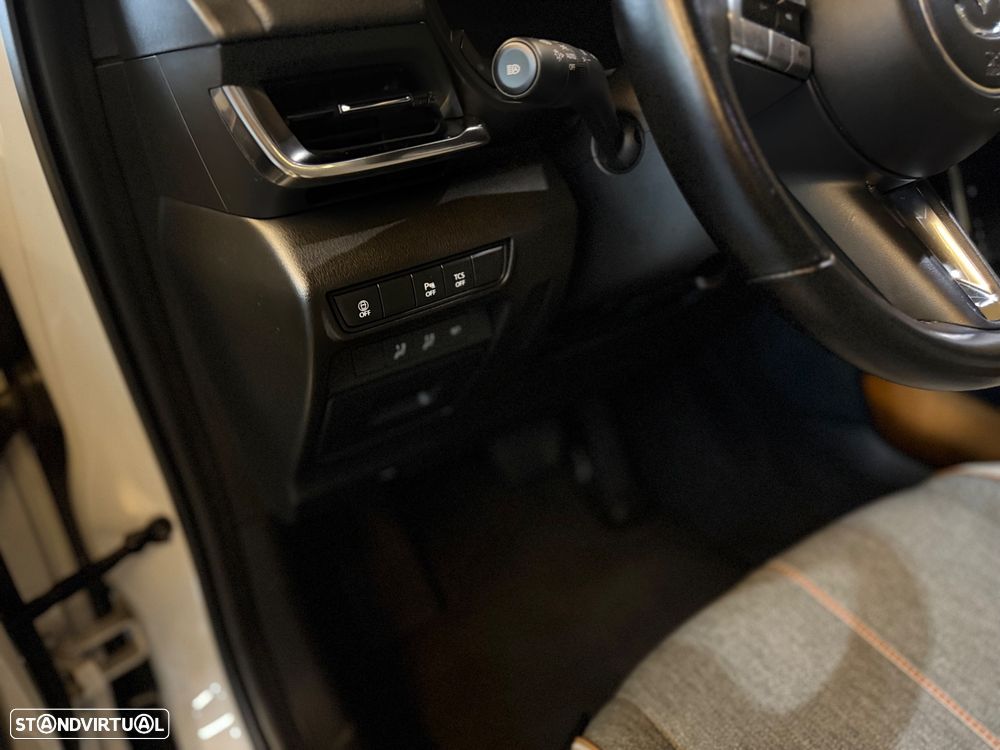 Mazda MX-30 e-SKYACTIV Advantage+Modern Confidence - 20