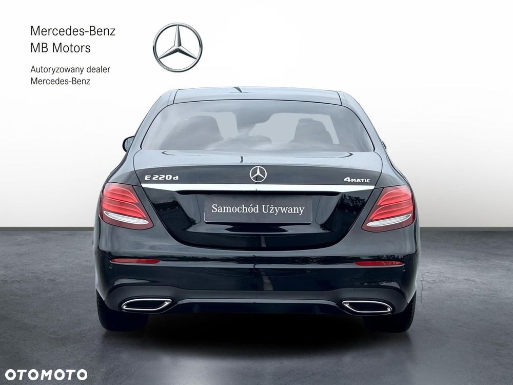 Mercedes-Benz Klasa E 220 d 4Matic 9G-TRONIC AMG Line - 5