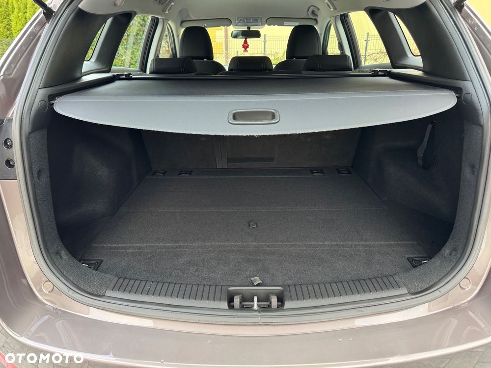 Hyundai i30 1.6 GDI Premium - 20