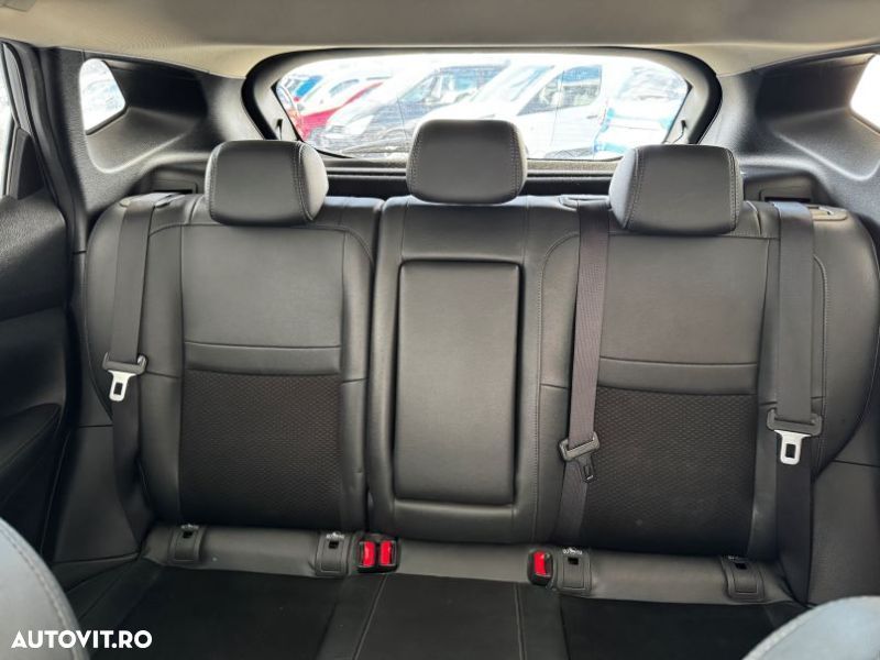 Nissan Qashqai - 13