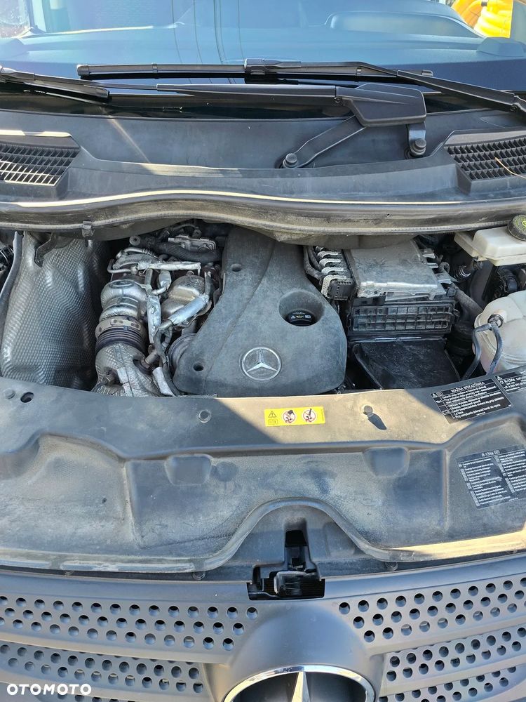 Mercedes-Benz VITO - 12