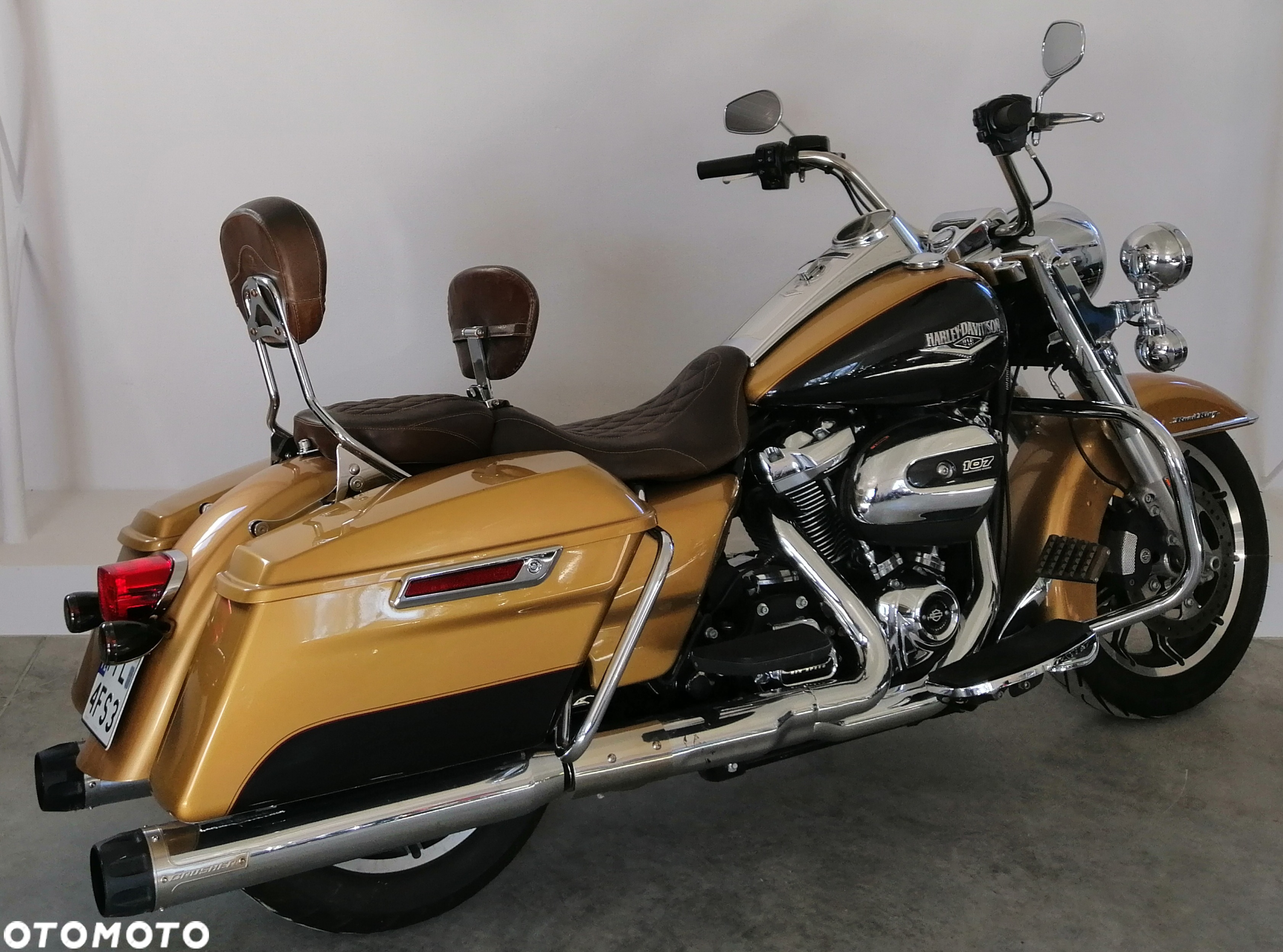 Harley-Davidson Touring Road King - 4