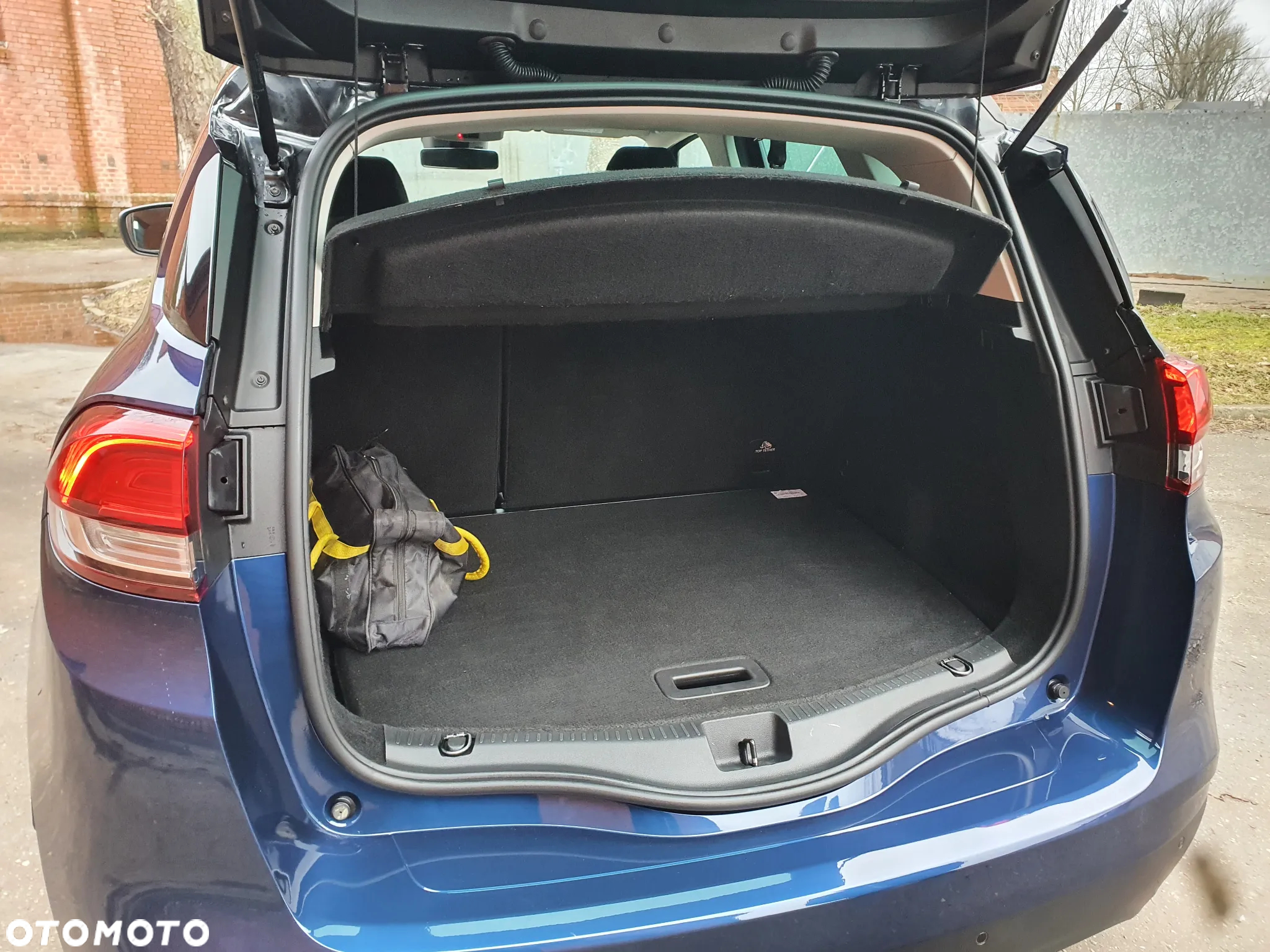 Renault Scenic TCe 140 GPF EDC LIMITED - 22
