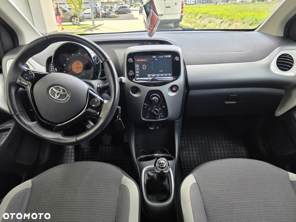 Toyota Aygo 1.0 VVT-i Black Edition - 10