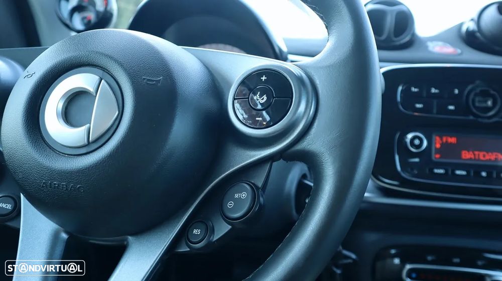 Smart ForTwo Coupé EQ passion - 25