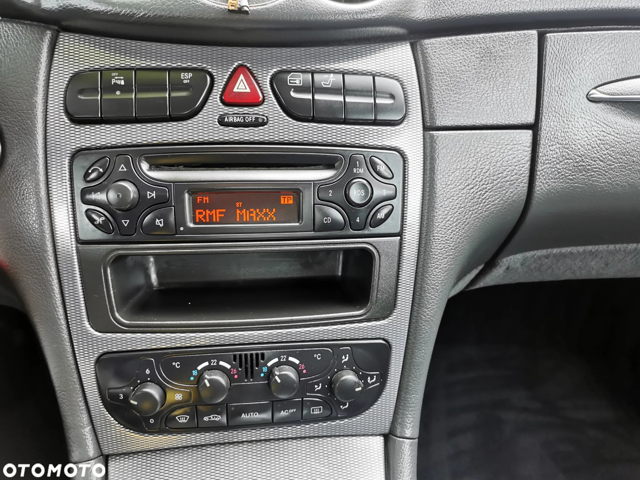 Mercedes-Benz CLK Coupe 200 Kompressor Automatik Avantgarde - 15