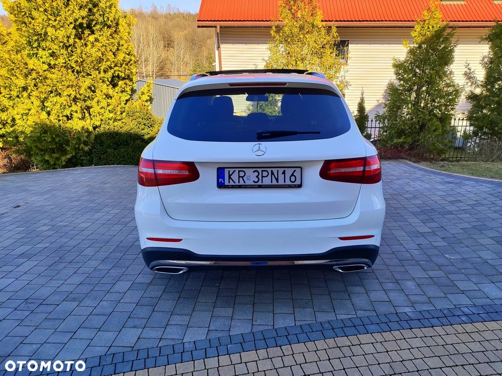 Mercedes-Benz GLC - 5