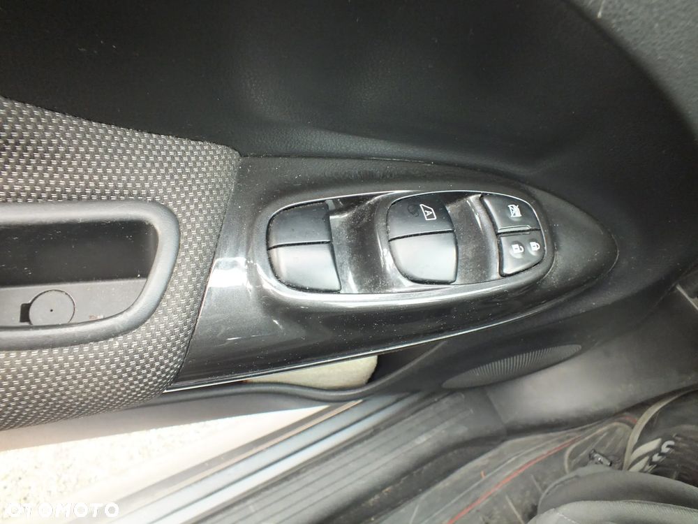 Nissan Juke 1.2 DIG-T N-Connecta - 21