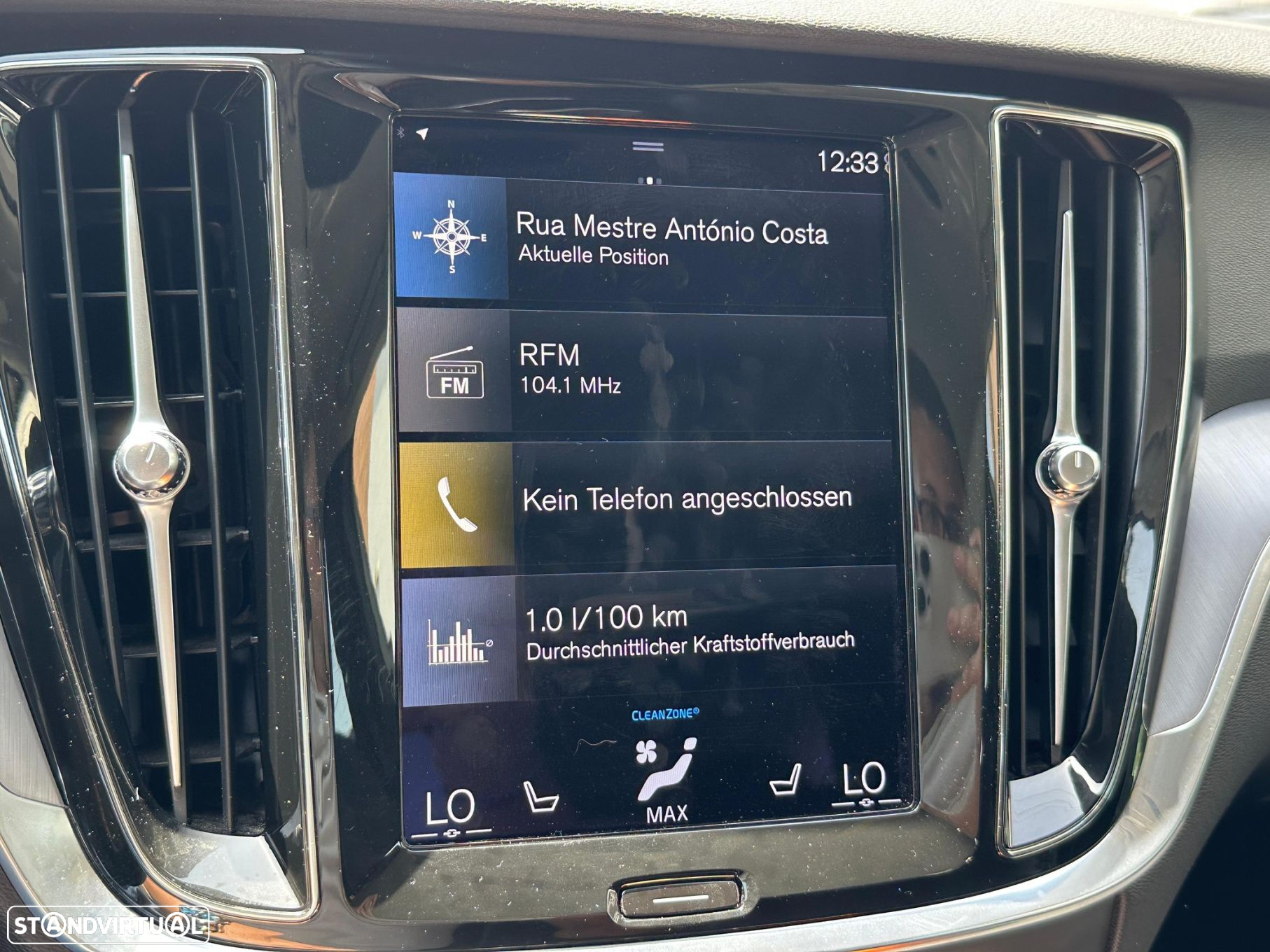 Volvo V60 2.0 T6 AWD TE R-Design Expression - 22