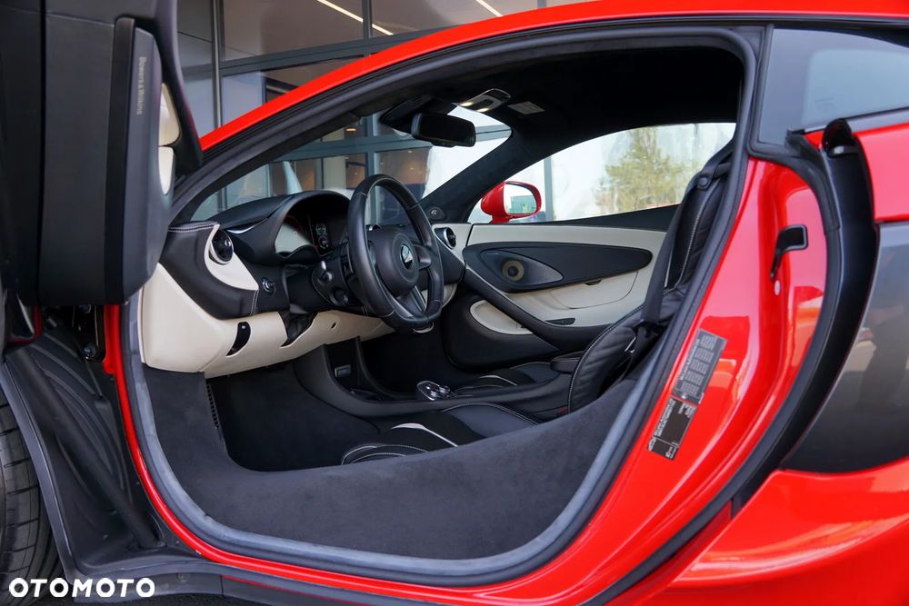 McLaren 570S Coupe - 22