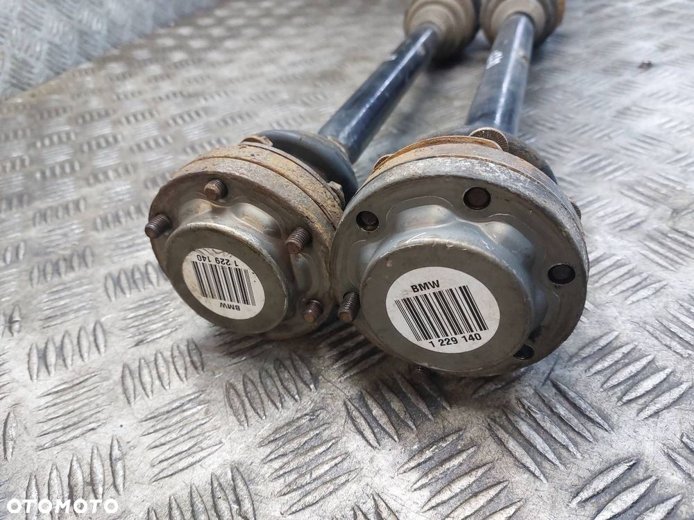 PÓŁOŚ LEWY PRZÓD + PRAWY PRZÓD 5B BMW E39 520i 2.0 24V 1229140 - 2