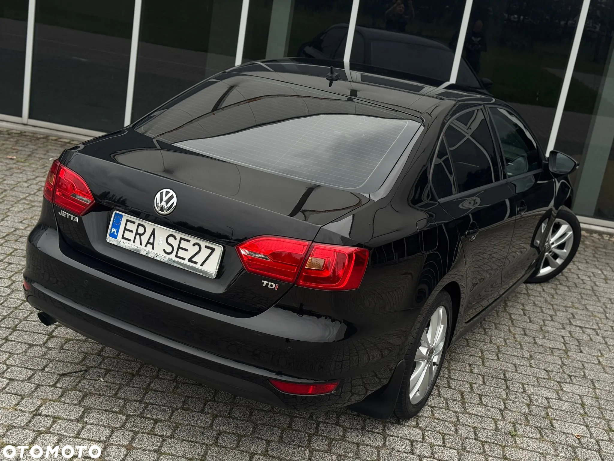 Volkswagen Jetta 1.6 TDI Comfortline - 24