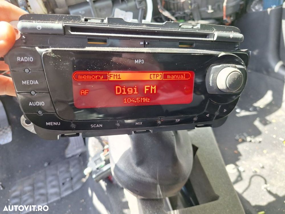 Radio CD MP3 Usb aux Seat Leon - 1
