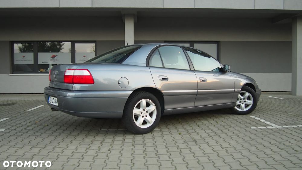 Opel Omega - 8