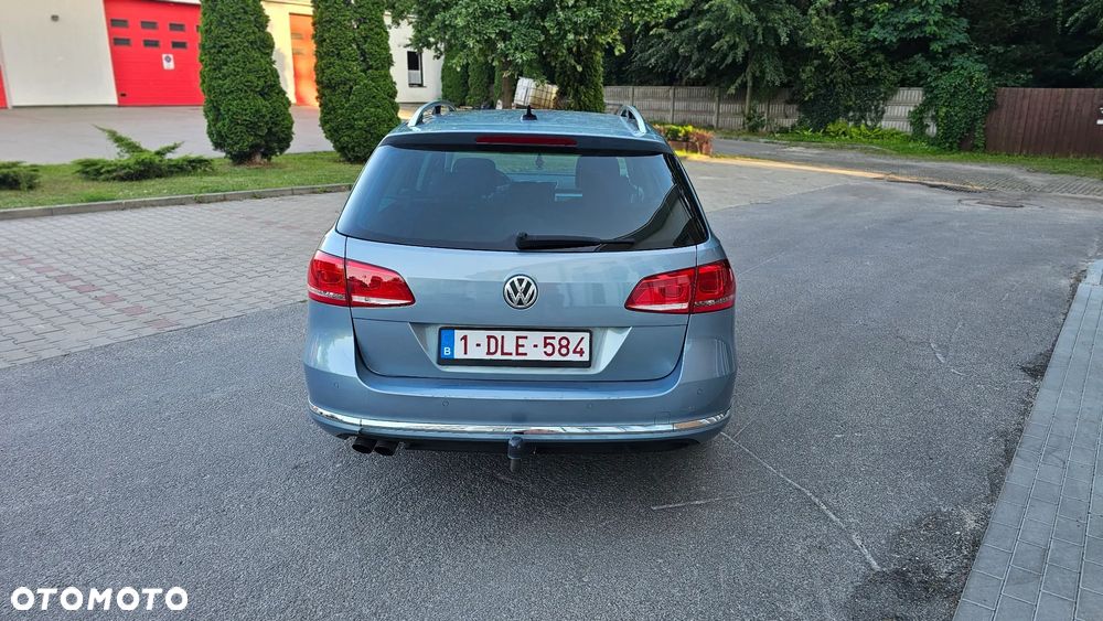 Volkswagen Passat 2.0 TDI Comfortline - 30