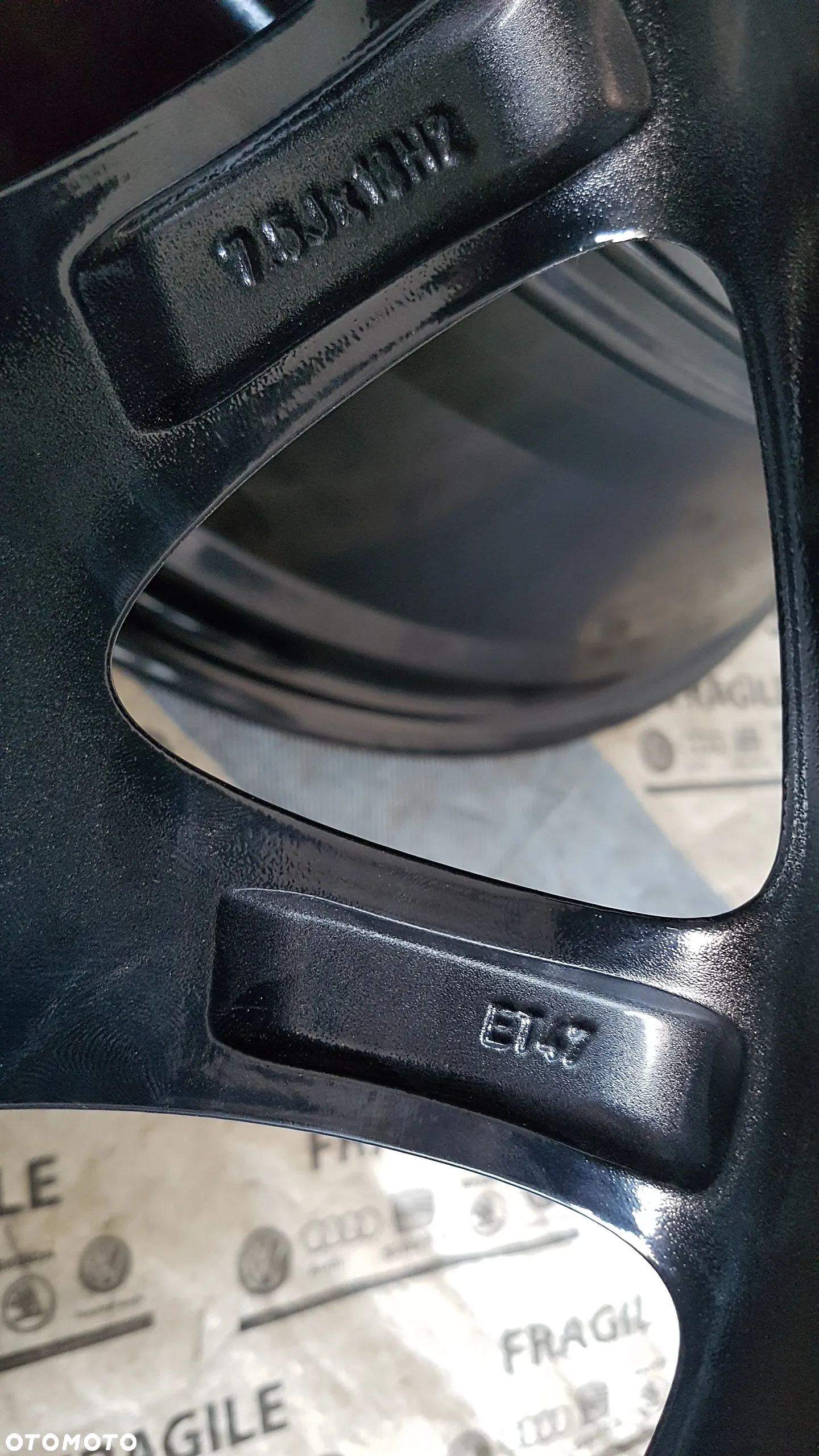 FELGI ALU ORYGINAŁ  OPEL CORSA ADAM 5X110 OPC 7,5jx18 ET47 - 25