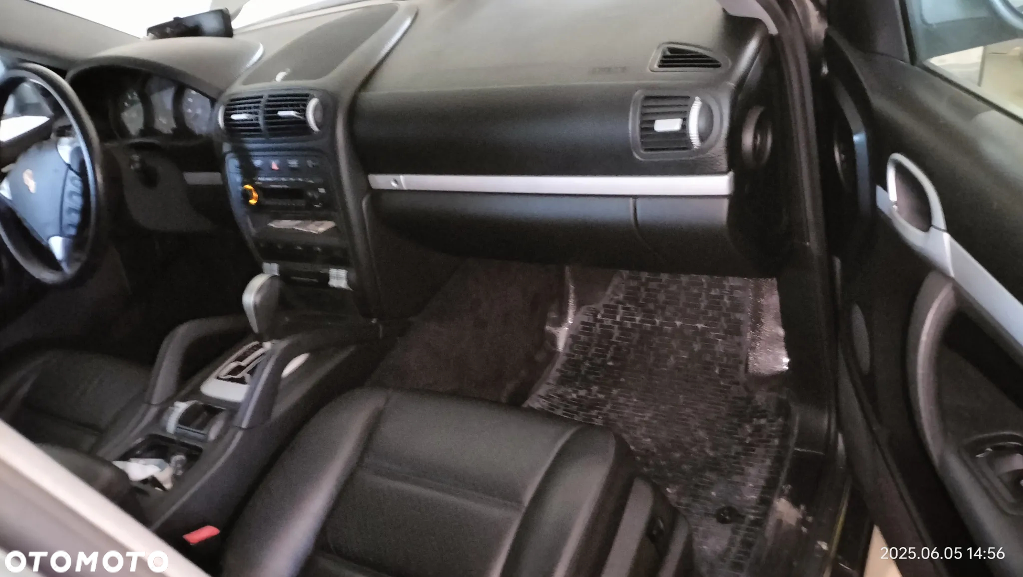 Porsche Cayenne Tiptronic S - 11