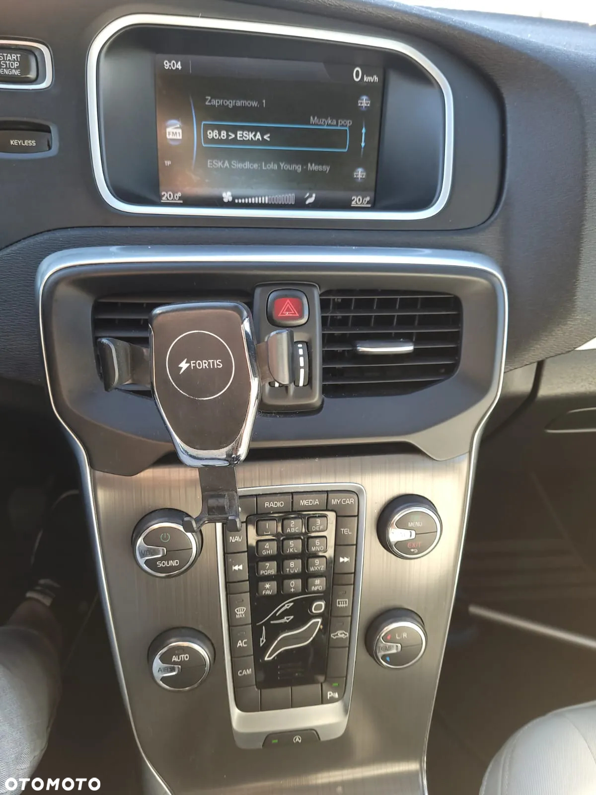 Volvo V40 T3 - 15