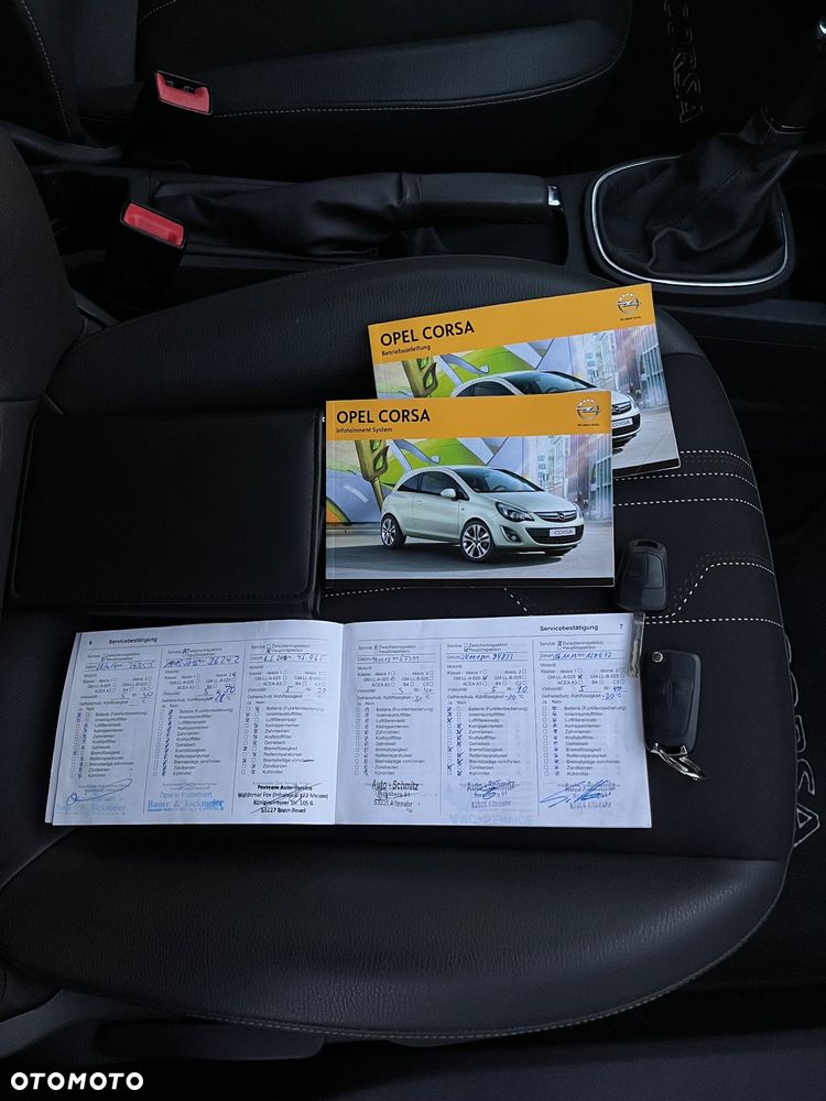 Opel Corsa 1.4 16V 150 Jahre - 18