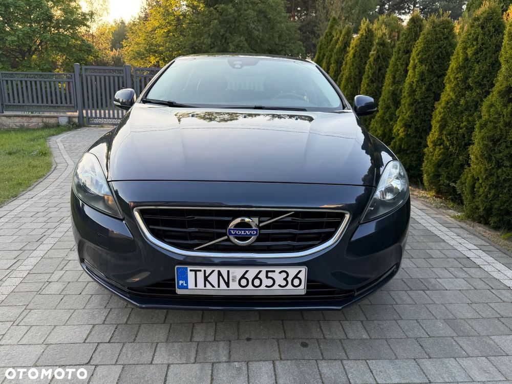 Volvo V40 D2 Momentum - 4