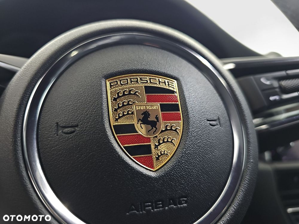 Porsche Macan Standard - 19