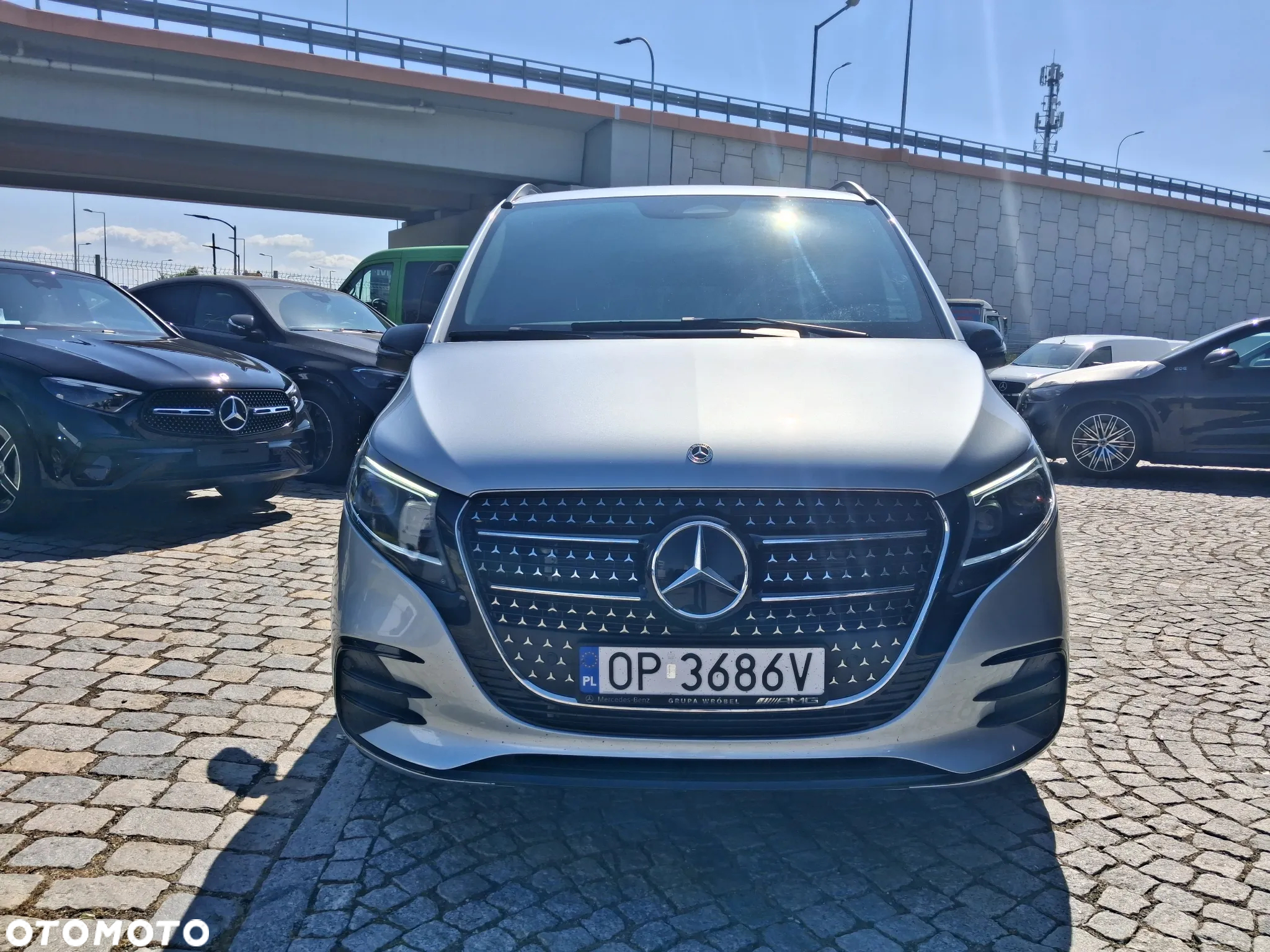 Mercedes-Benz Klasa V 300 d 4-Matic 9G-Tronic Exclusive (d³ugi) - 2