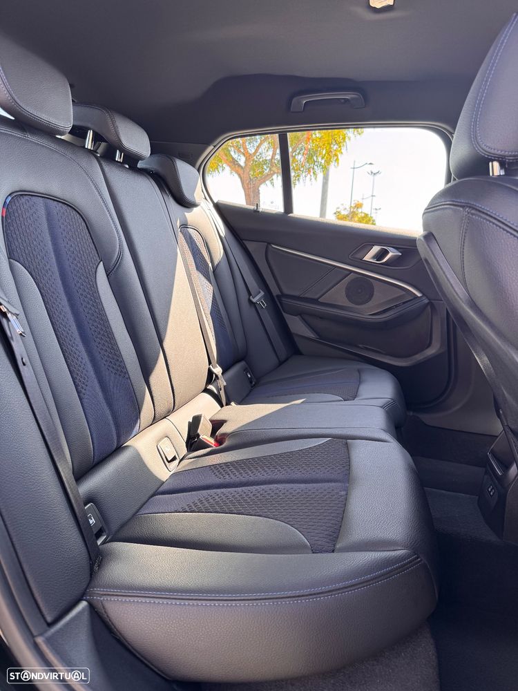 BMW 116 d Pack Desportivo M - 6