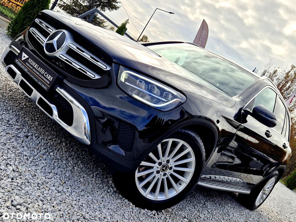 Mercedes-Benz GLC - 34
