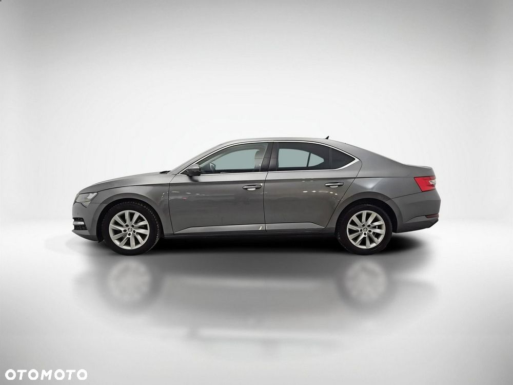 Skoda Superb 2.0 TDI SCR Ambition DSG - 3