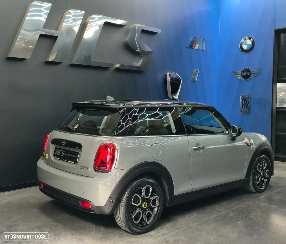 MINI 3 Portas Cooper SE - 12