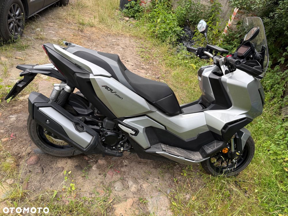 Honda ADV350 - 2
