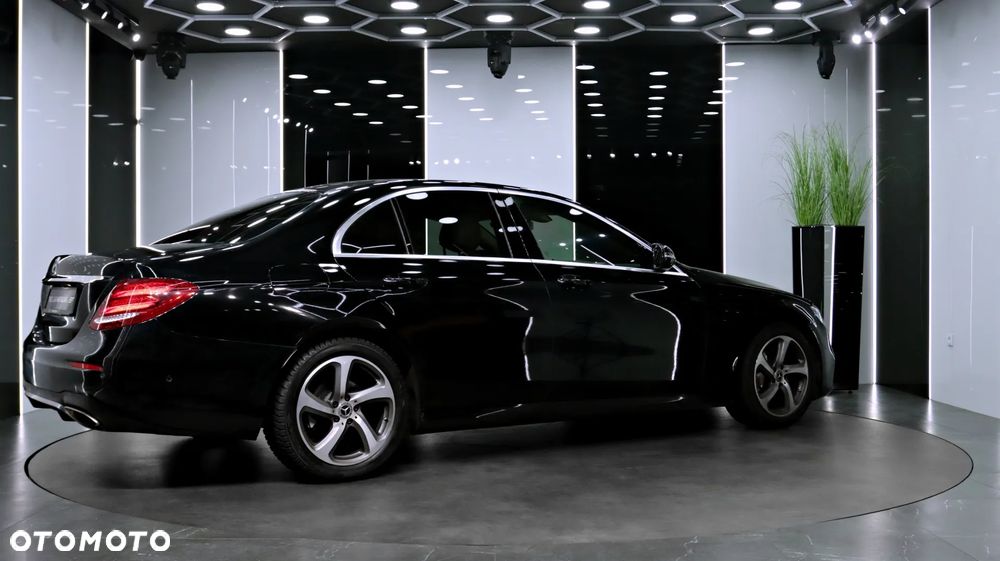 Mercedes-Benz Klasa E - 8