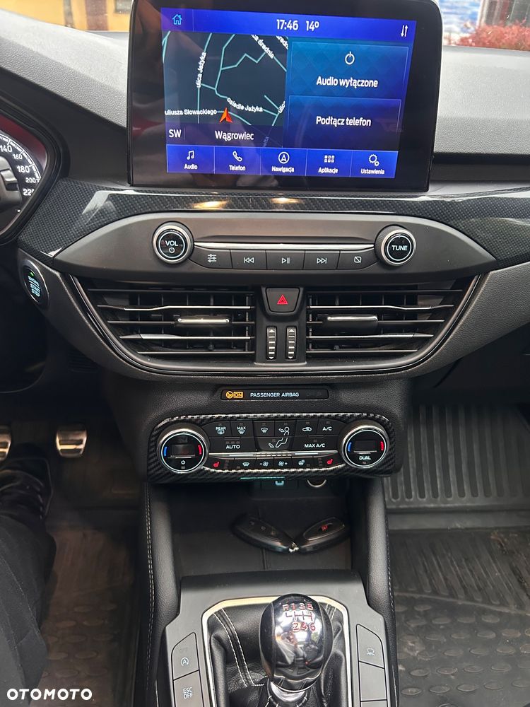 Ford Focus 2.0 EcoBlue ST - 28