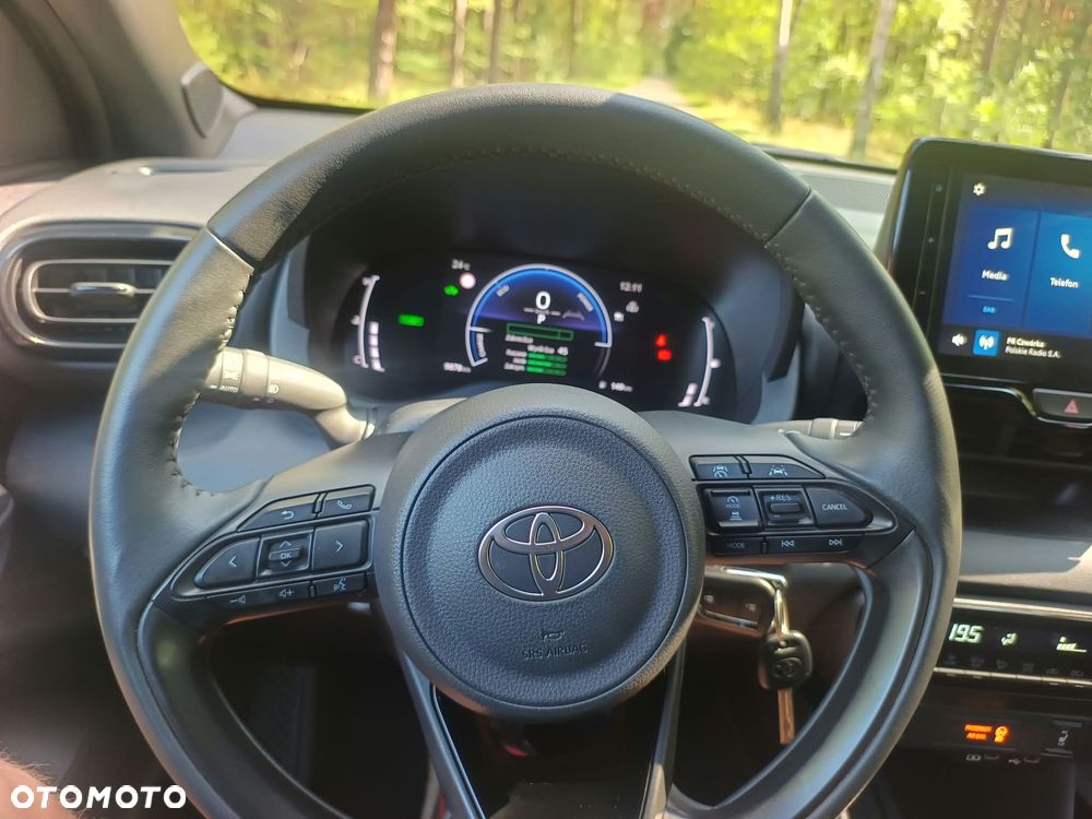 Toyota Yaris Hybrid 1.5 Executive - 10