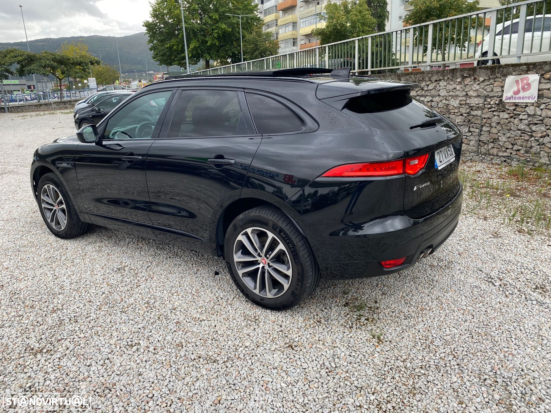 Jaguar F-Pace 2.0 i4D R-Sport Aut. - 5