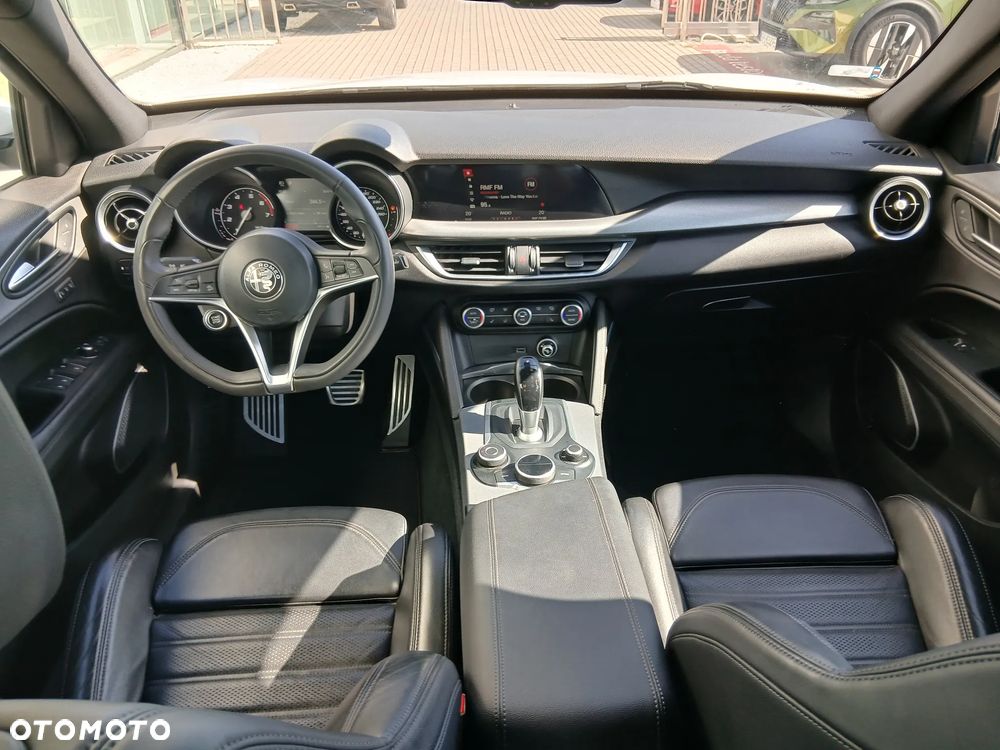 Alfa Romeo Stelvio 2.0 Turbo Executive Q4 - 20