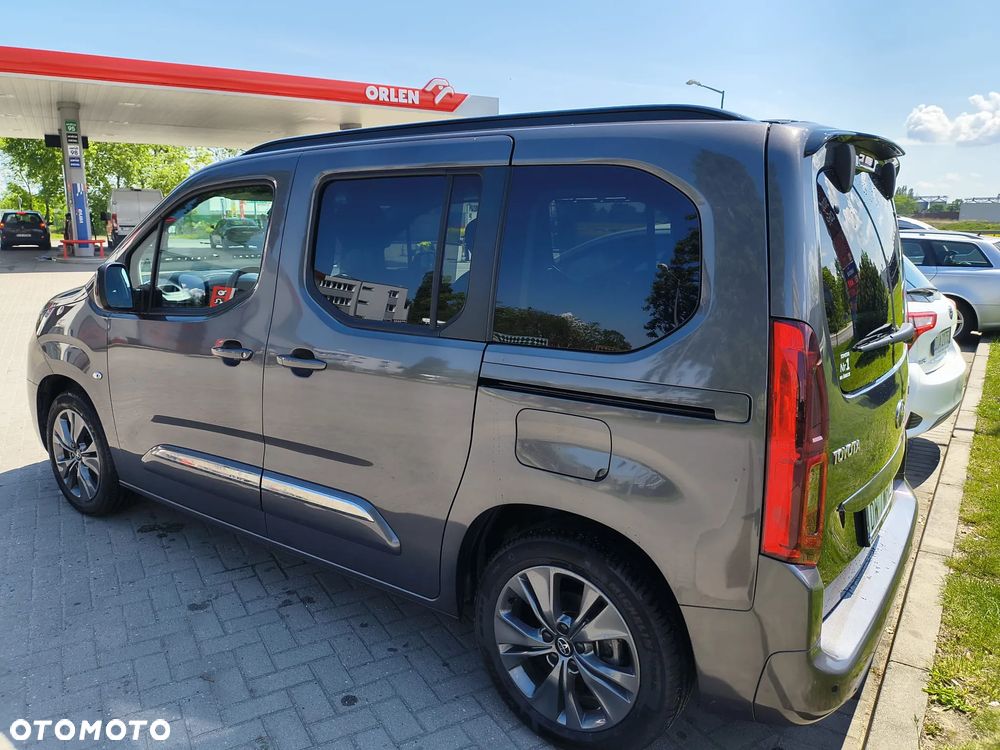 Toyota Proace City Verso 1.5 D-4D Family - 10