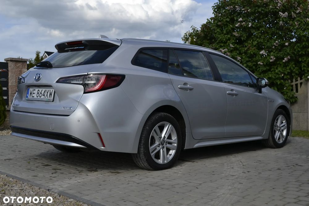 Toyota Corolla - 13