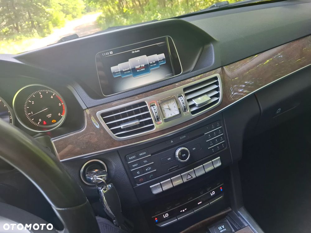 Mercedes-Benz Klasa E 200 BlueTEC - 11