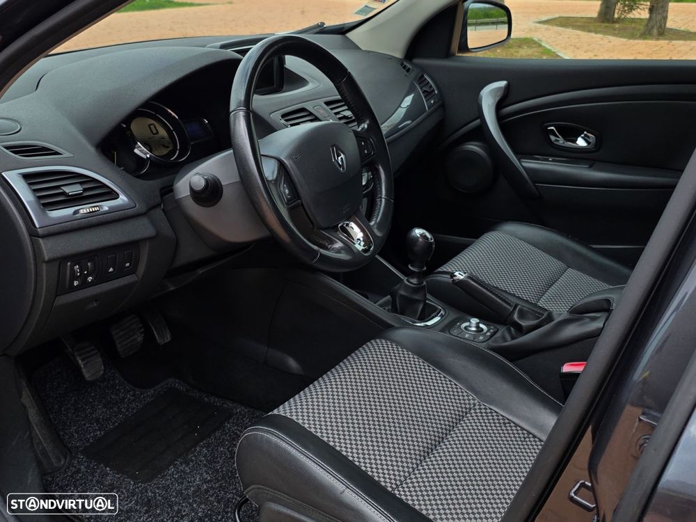 Renault Mégane 1.5 dCi Limited - 9