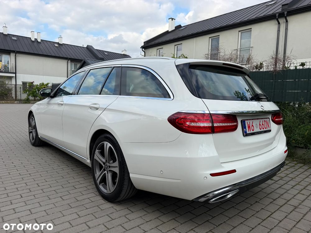Mercedes-Benz Klasa E 400 d 4-Matic 9G-TRONIC - 5